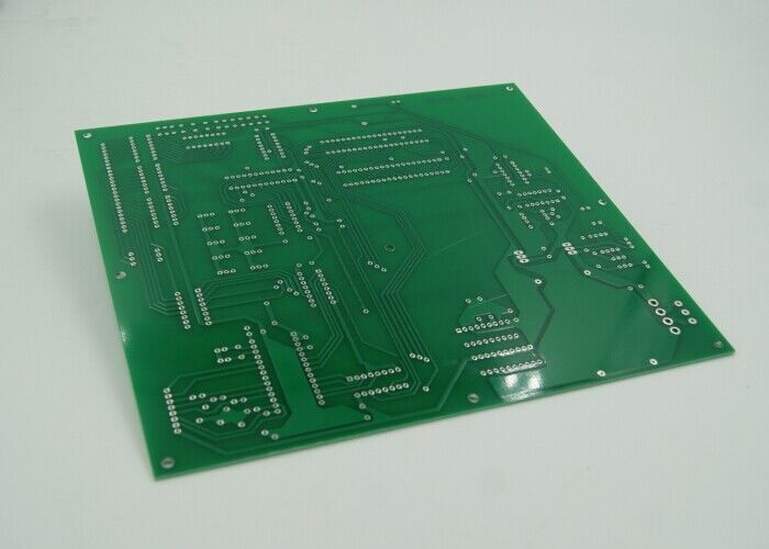 Hızlı Çift Taraflı Fr-4 PCB 0.075 mm Min Delik Çaprazlığı 3 Mil İletici Alanı ile