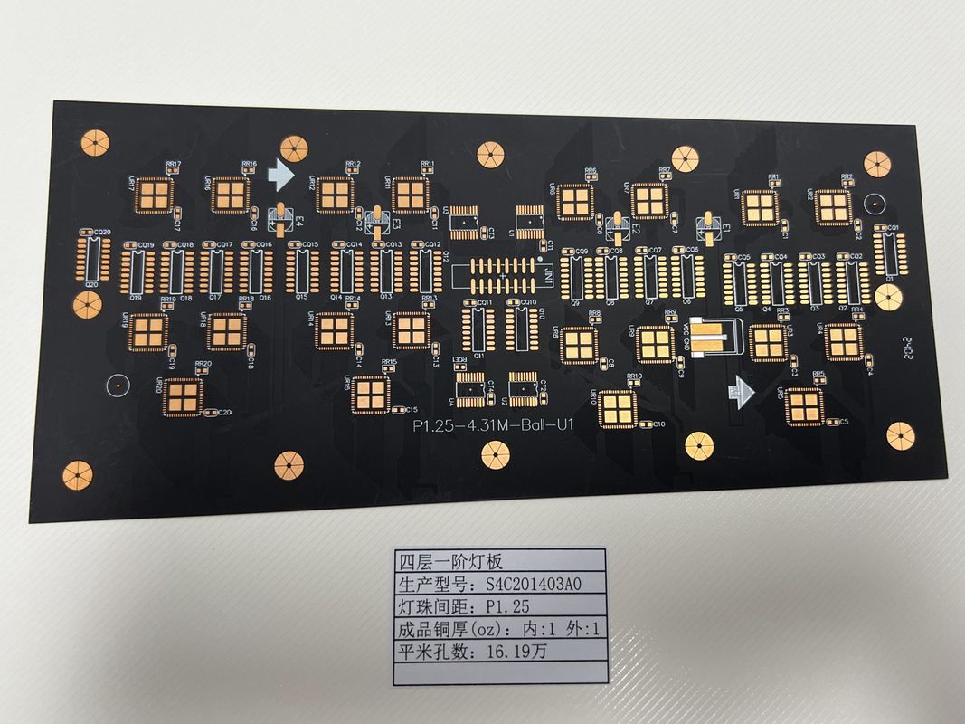 LED Ekranı P1.25 4L 1+N+1 HDI Özellik PCB Tablosu Lamba Soket Uygulamaları için 0.15mm Minimum Delik Boyutu
