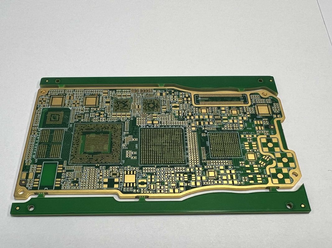 0.1mm Lazer matkap Yüksek Hızlı PCB Board 0.2mm-6.00mm Yüksek Güvenilirlik için Tahta Kalınlığı
