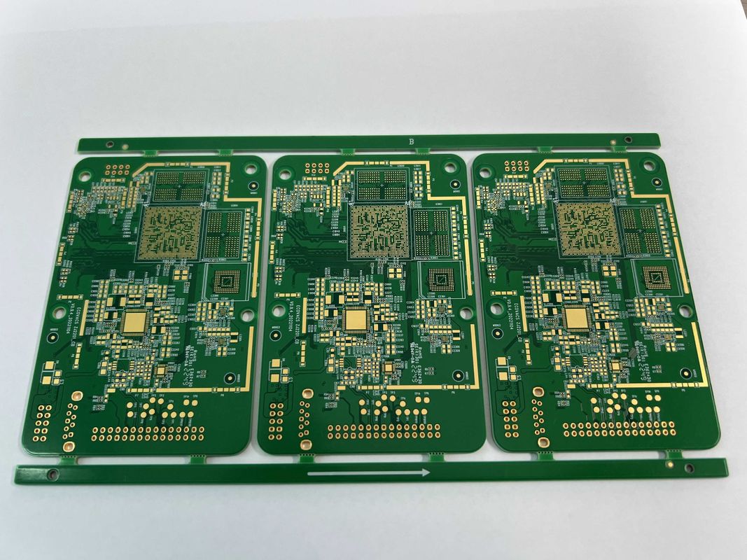 Altın parmaklı çok katmanlı PCB kartı, HASL yüzeyi ve 0.2mm Min. Delik Boyutu